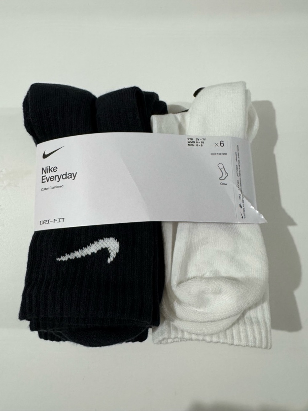 Nike Crew Athletic Socks - Black & White (5 Pack)
